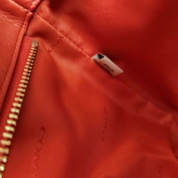 Coach Scout Hobo In Pebbled Leather - Picture 12 of 16